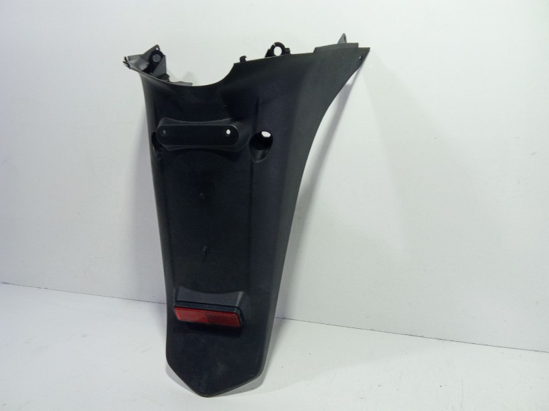 Recambio de portamatriculas para honda ps ps 125i (jf17) referencia OEM IAM 80100KTZD000  