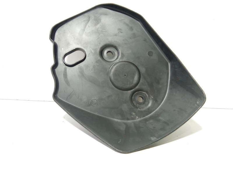 Recambio de moldura para honda ps ps 125i (jf17) referencia OEM IAM 61110KGF9000  