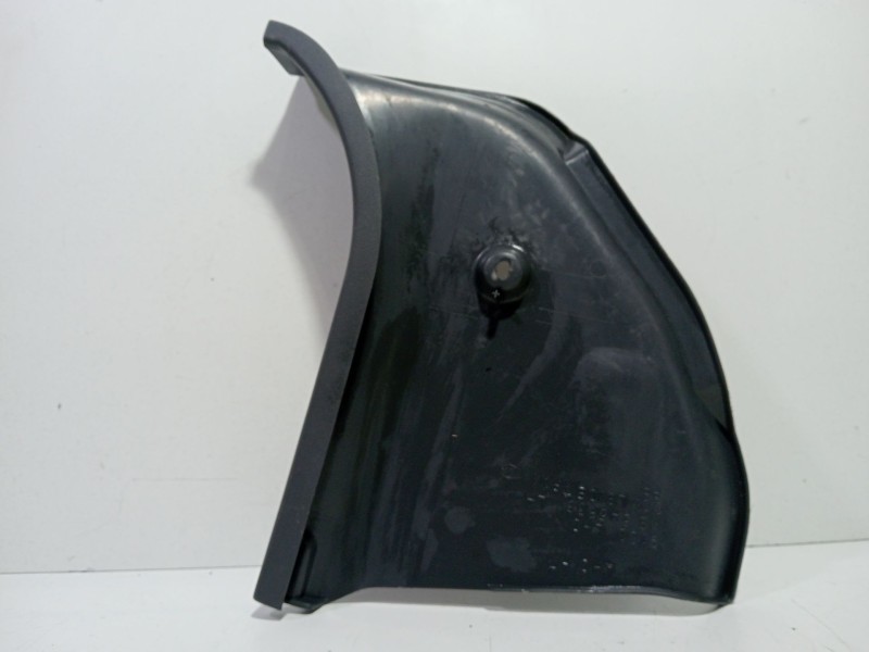 Recambio de moldura para mitsubishi montero (v20/v40) 2500 td gl (3-ptas.) referencia OEM IAM MB645833  