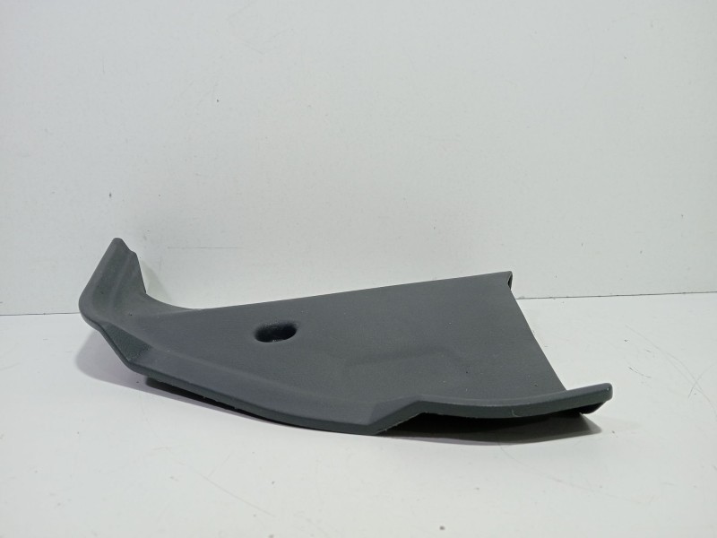 Recambio de moldura para mitsubishi montero (v20/v40) 2500 td gl (3-ptas.) referencia OEM IAM MB645833  