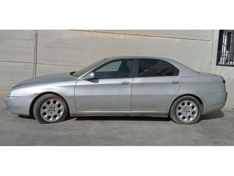 alfa romeo 166 (936_) del año 1998 alfa romeo 166 (936_) del año 1998