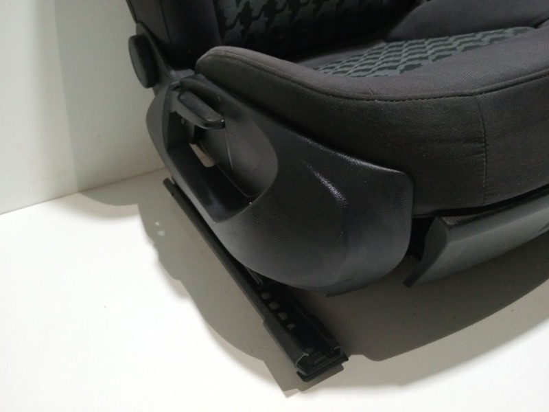 Recambio de juego asientos completo para audi a3 sportback (8va) ambiente referencia OEM IAM   