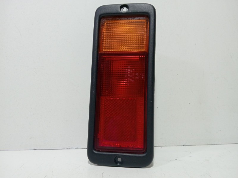 Recambio de piloto trasero derecho para mitsubishi montero (v20/v40) 2500 td gl (3-ptas.) referencia OEM IAM 082141946R  
