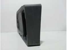 Recambio de moldura para mitsubishi montero (v20/v40) 2500 td glx (3-ptas.) referencia OEM IAM MONTERO(V20/V40)   2