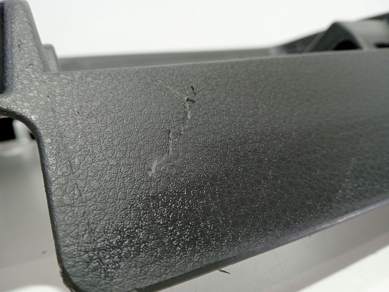 Recambio de moldura para mitsubishi montero (v20/v40) 2500 td glx (3-ptas.) referencia OEM IAM 68106EQ420  