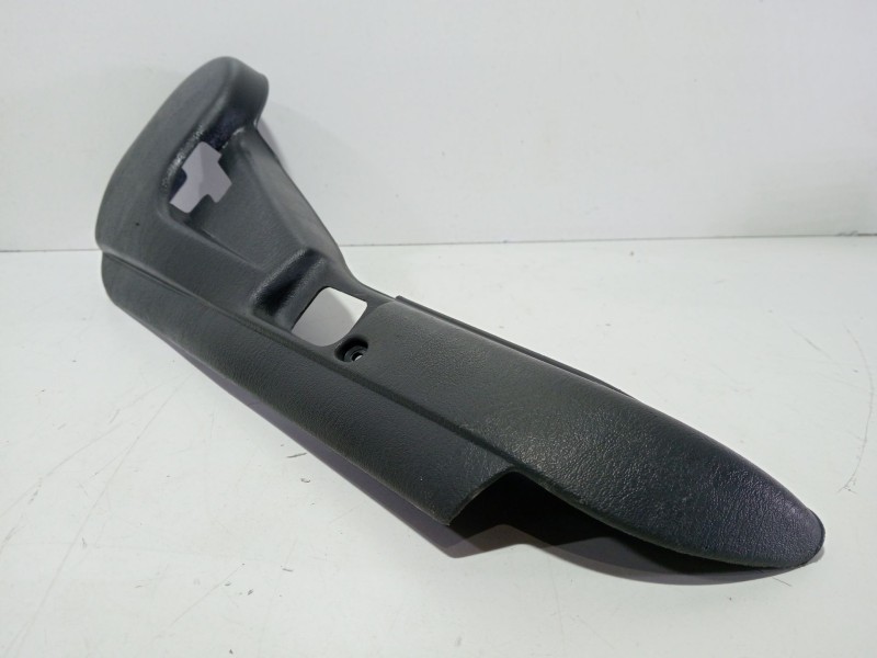 Recambio de moldura para mitsubishi montero (v20/v40) 2500 td glx (3-ptas.) referencia OEM IAM 9114043811RH  
