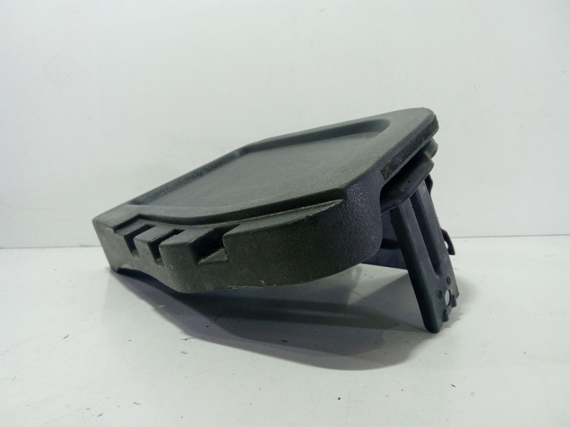 Recambio de moldura para mitsubishi montero (v20/v40) 2500 td glx (5-ptas.) referencia OEM IAM monterov20v40  