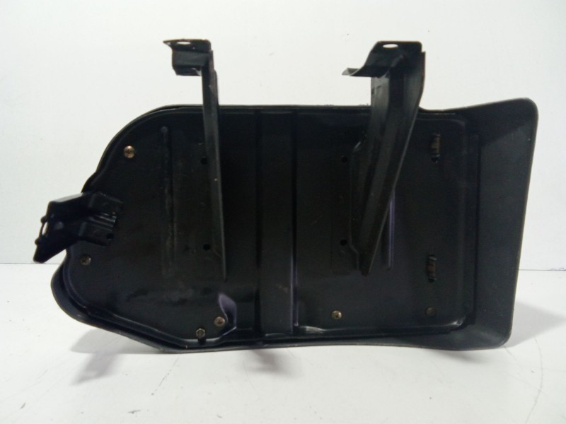 Recambio de moldura para mitsubishi montero (v20/v40) 2500 td glx (5-ptas.) referencia OEM IAM monterov20v40  