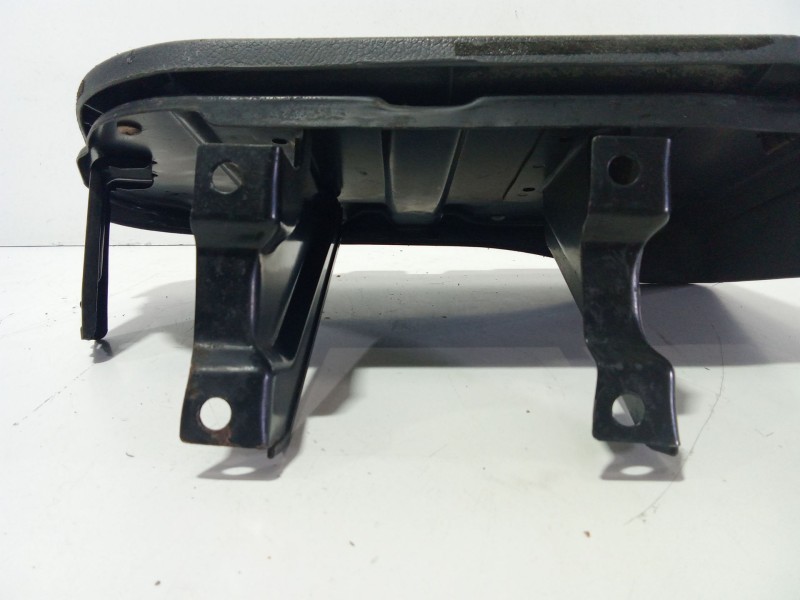 Recambio de moldura para mitsubishi montero (v20/v40) 2500 td glx (5-ptas.) referencia OEM IAM monterov20v40  