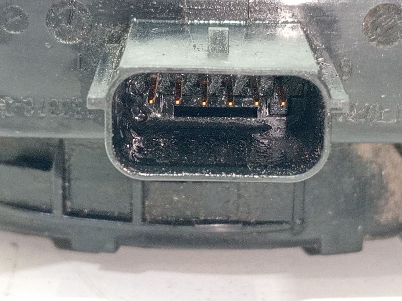 Recambio de potenciometro pedal para ford focus lim. (cb8) ambiente referencia OEM IAM 6pv01036830  