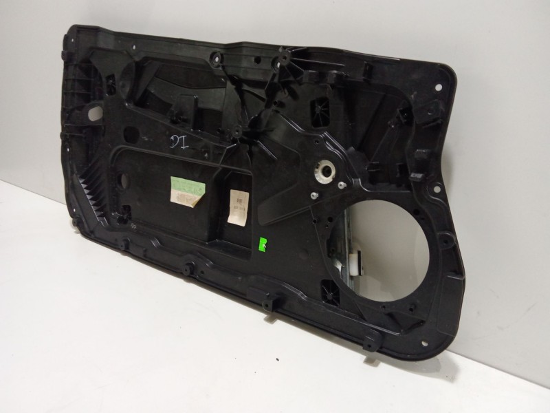 Recambio de elevalunas delantero izquierdo para ford fiesta (cb1) ghia referencia OEM IAM 8A61B045H17AH  