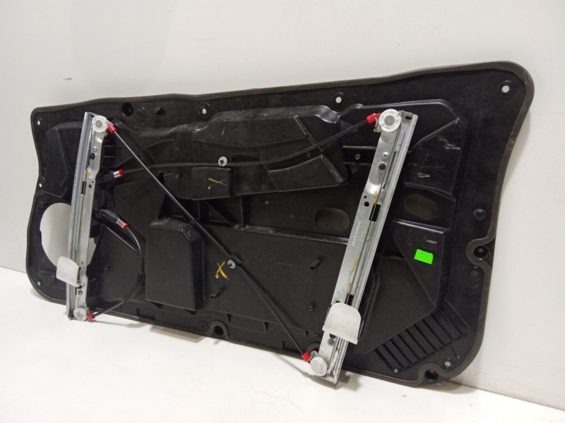 Recambio de elevalunas delantero izquierdo para ford fiesta (cb1) ghia referencia OEM IAM 8A61B045H17AH  