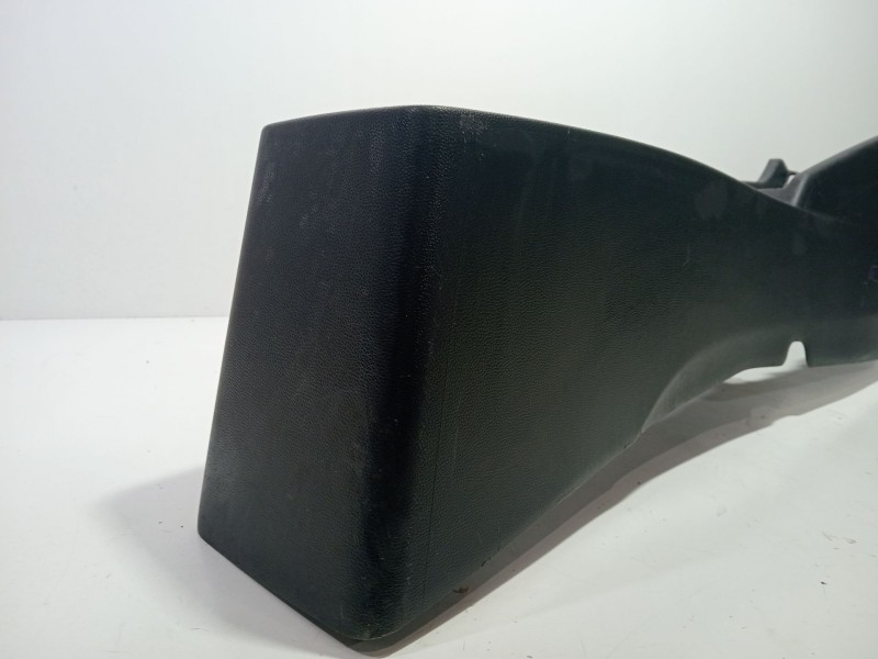 Recambio de consola central para hyundai i20 i (pb, pbt) 1.2 referencia OEM IAM H84611C8000  