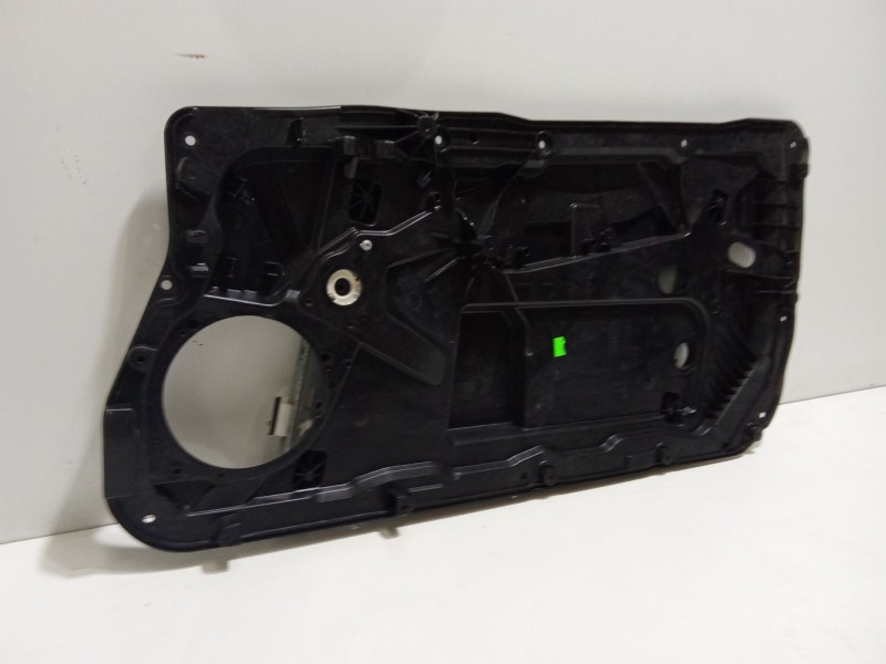 Recambio de elevalunas delantero derecho para ford fiesta (cb1) ghia referencia OEM IAM 8A61B045H16AH  