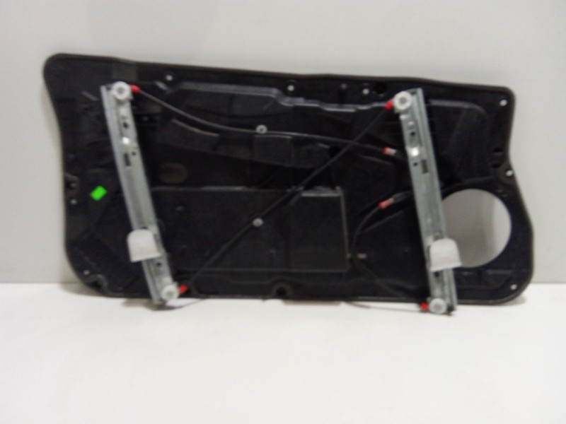 Recambio de elevalunas delantero derecho para ford fiesta (cb1) ghia referencia OEM IAM 8A61B045H16AH  