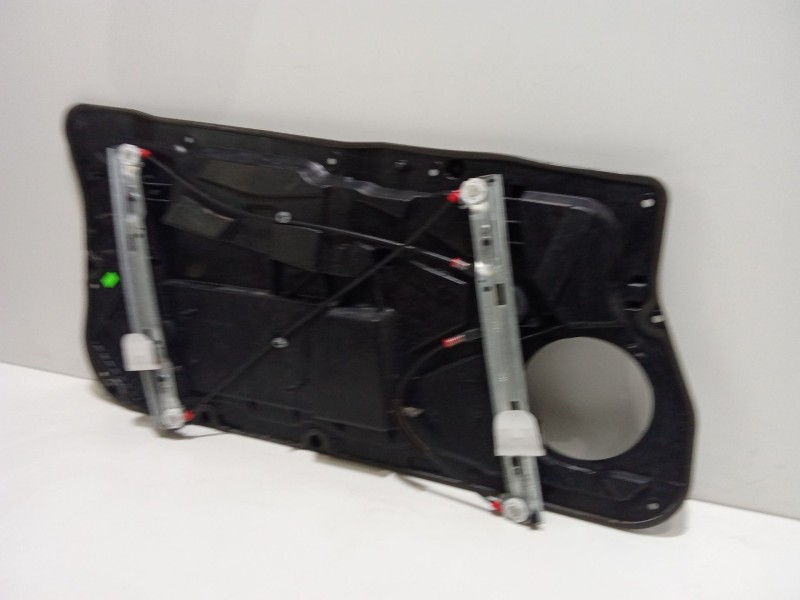 Recambio de elevalunas delantero derecho para ford fiesta (cb1) ghia referencia OEM IAM 8A61B045H16AH  