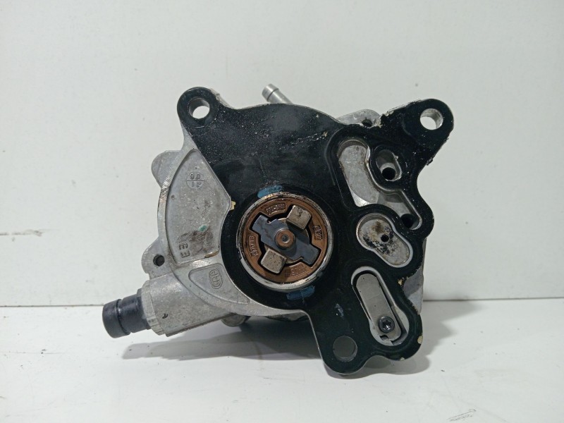 Recambio de depresor freno / bomba vacio para seat leon (1p1) 2.0 tdi referencia OEM IAM 03G145209C  