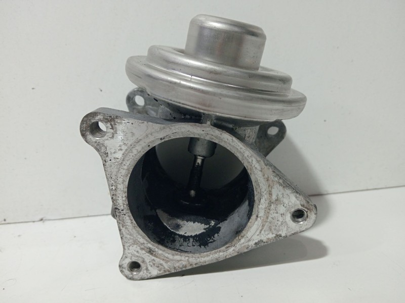 Recambio de valvula egr para seat leon (1p1) 2.0 tdi referencia OEM IAM 038l29637  
