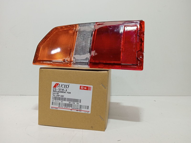 Recambio de piloto trasero derecho para suzuki vitara (et, ta, td) 1.6 (se 416) referencia OEM IAM 2181911RA  