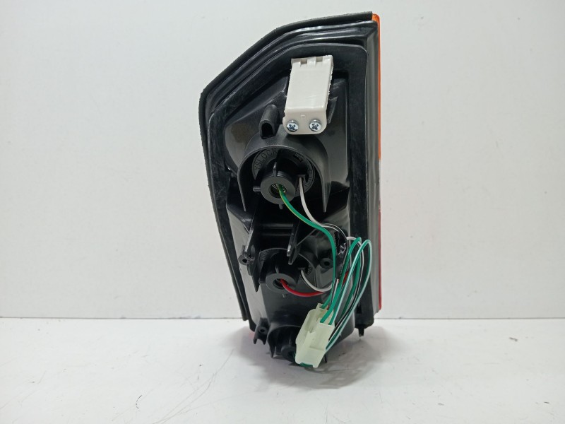 Recambio de piloto trasero derecho para suzuki vitara (et, ta, td) 1.6 (se 416) referencia OEM IAM 2181911RA   Recambio de piloto trasero derecho para suzuki vitara (et, ta, td) 1.6 (se 416) referencia OEM IAM 2181911RA