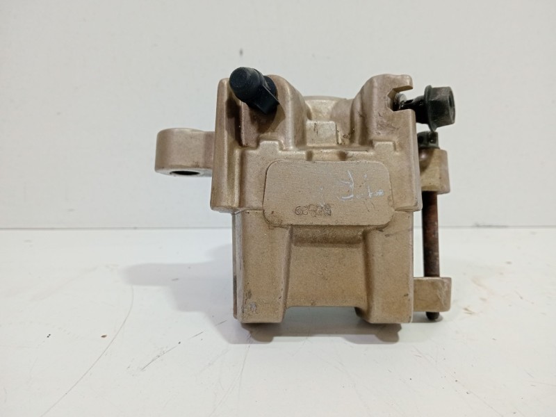 Recambio de pinza freno trasera derecha para honda cb hornet cb 600 f hornet (pc34) referencia OEM IAM CBHORNETCB600FHORNET(PC34