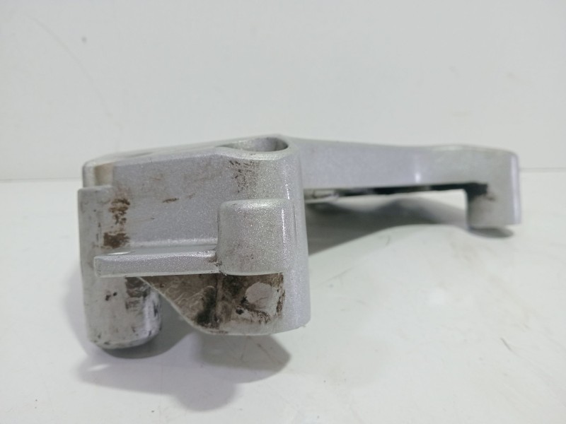 Recambio de moldura para honda cb hornet cb 600 f hornet (pc34) referencia OEM IAM 50700MBZKK000  