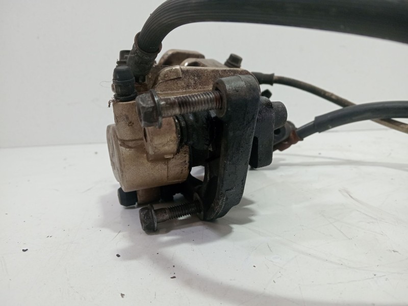 Recambio de pinza freno delantera izquierda para honda cb hornet cb 600 f hornet (pc34) referencia OEM IAM M001T80381  