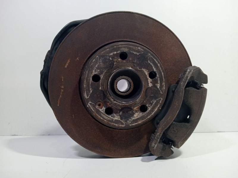 Recambio de mangueta delantera derecha para mercedes-benz clase b sports tourer (w245) b 180 cdi (245.207) referencia OEM IAM   
