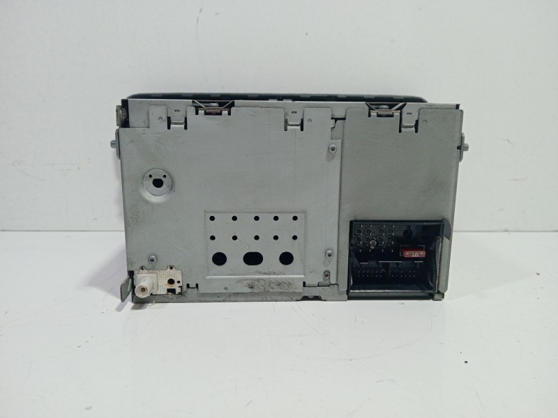 Recambio de sistema audio / radio cd para seat ibiza iv (6j5, 6p1) 1.9 tdi referencia OEM IAM 6J0035153B  