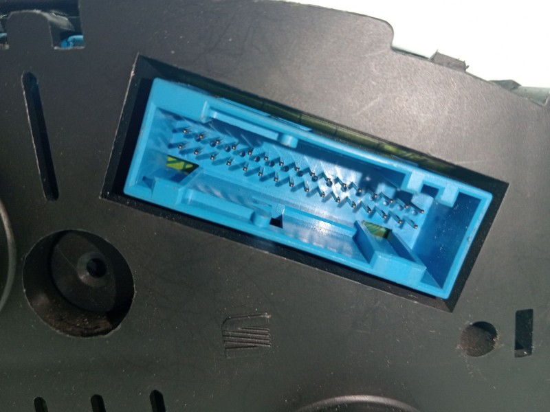 Recambio de cuadro instrumentos para seat toledo (1m2) select referencia OEM IAM 110080075019  