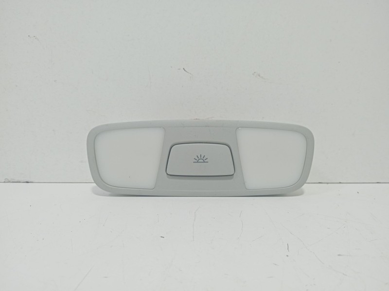 Recambio de luz interior para audi a3 sportback (8va) ambiente referencia OEM IAM 8V0947111  