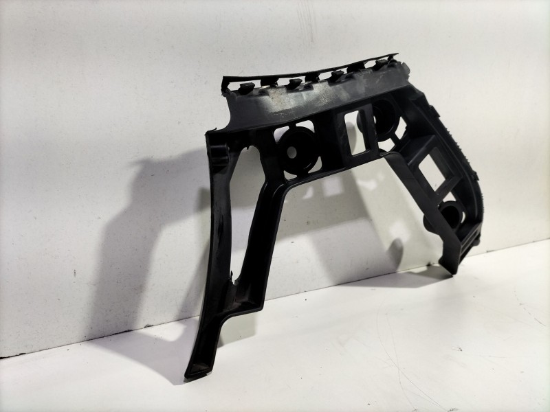 Recambio de soporte paragolpes trasero izquierdo para volkswagen golf vi (5k1) 1.6 tdi referencia OEM IAM 5K6807393  