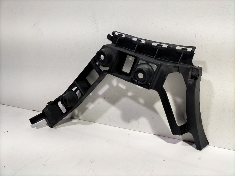 Recambio de soporte paragolpes trasero izquierdo para volkswagen golf vi (5k1) 1.6 tdi referencia OEM IAM 5K6807393  