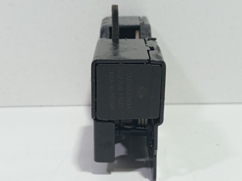 Recambio de cerradura capot para seat ibiza iv (6j5, 6p1) 1.9 tdi referencia OEM IAM 5u0823509A  