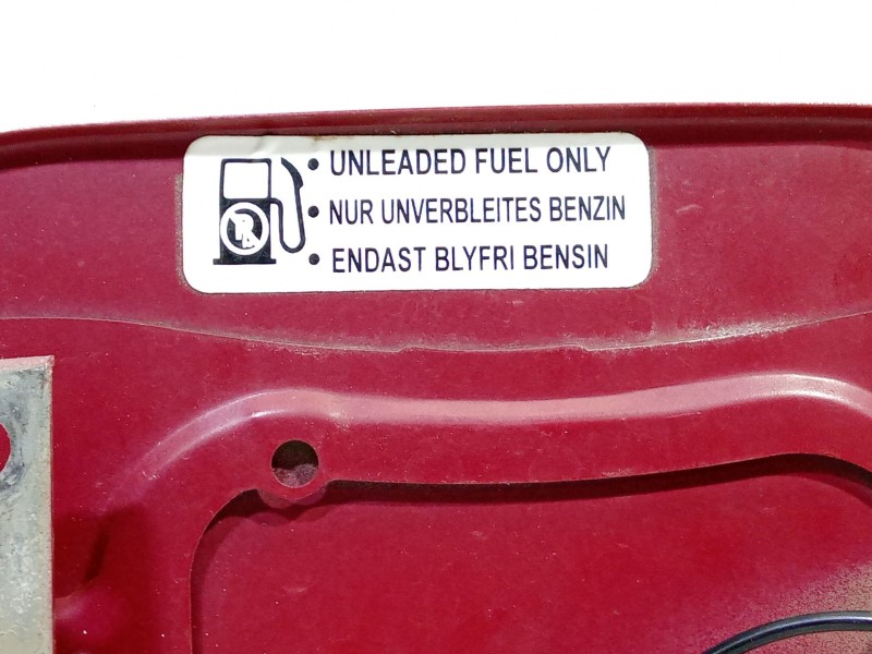 Recambio de tapa exterior combustible para suzuki jimny sn (fj) hard top pepe jeans referencia OEM IAM G13BB  