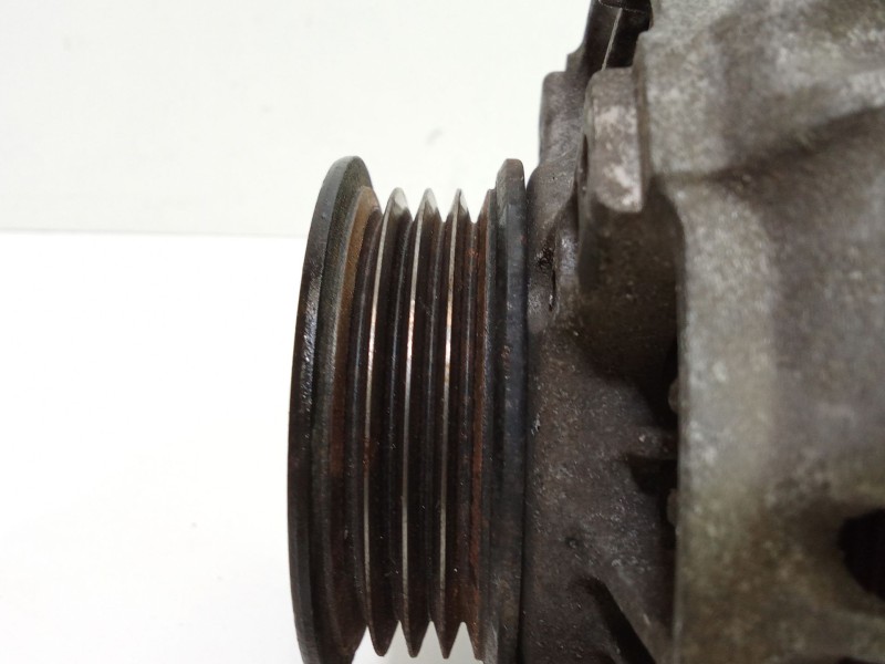 Recambio de alternador para suzuki jimny sn (fj) hard top pepe jeans referencia OEM IAM 3140080G1  