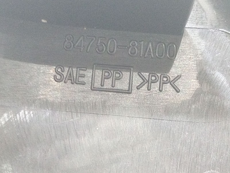 Recambio de moldura para suzuki jimny sn (fj) hard top pepe jeans referencia OEM IAM 8475981A00  