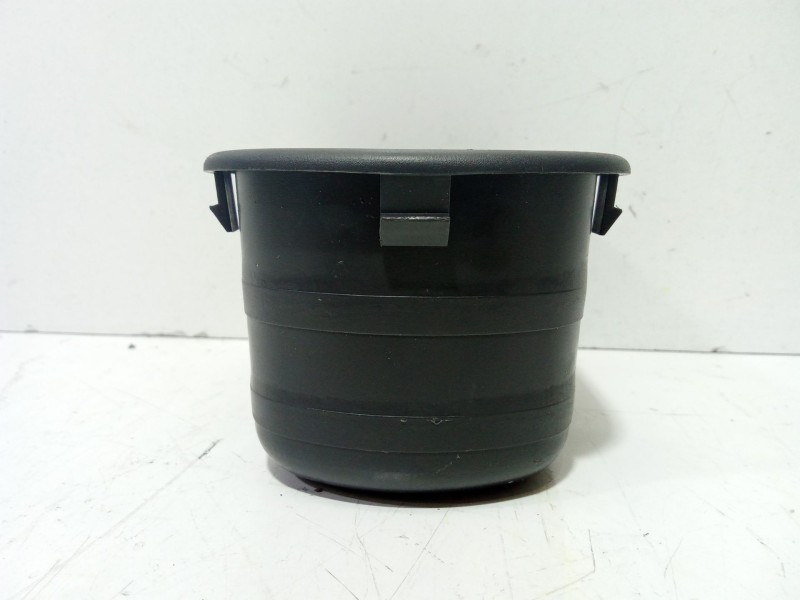 Recambio de moldura para suzuki jimny sn (fj) hard top pepe jeans referencia OEM IAM 7611582  