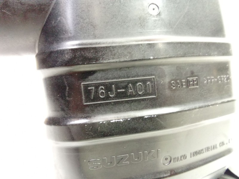 Recambio de caja filtro aire para suzuki jimny sn (fj) hard top pepe jeans referencia OEM IAM 81AA01  