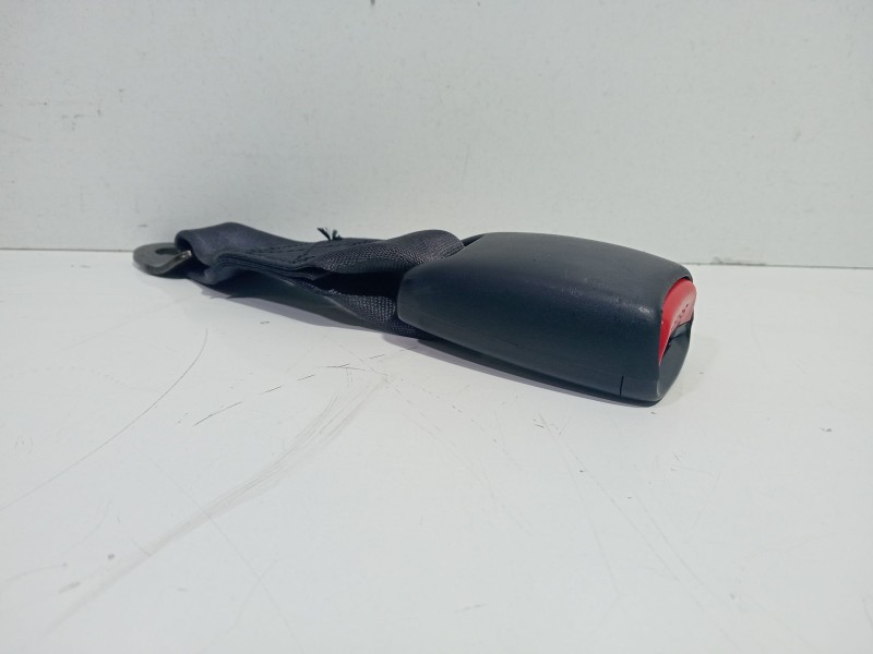 Recambio de anclaje cinturon trasero derecho para suzuki jimny sn (fj) hard top pepe jeans referencia OEM IAM JIMNYSN(FJ)HardTop