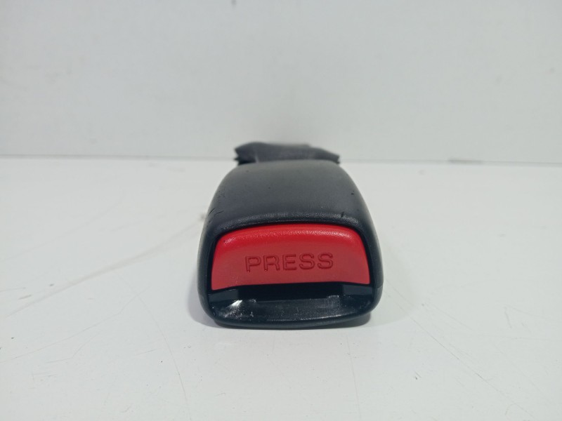 Recambio de anclaje cinturon trasero derecho para suzuki jimny sn (fj) hard top pepe jeans referencia OEM IAM JIMNYSN(FJ)HardTop