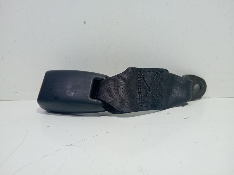 Recambio de anclaje cinturon trasero derecho para suzuki jimny sn (fj) hard top pepe jeans referencia OEM IAM JIMNYSN(FJ)HardTop