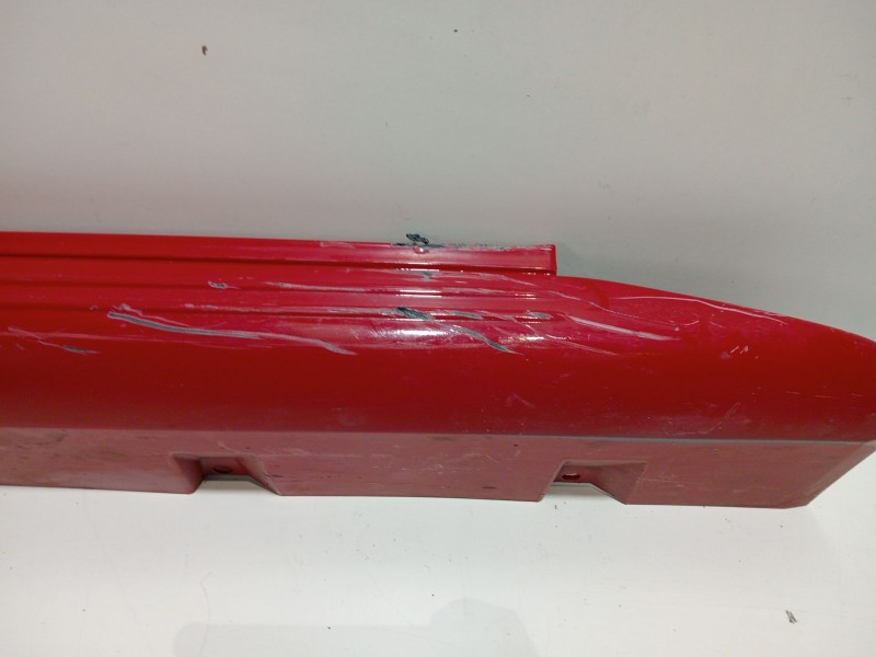 Recambio de estribo para suzuki jimny sn (fj) hard top pepe jeans referencia OEM IAM 7764181A00  