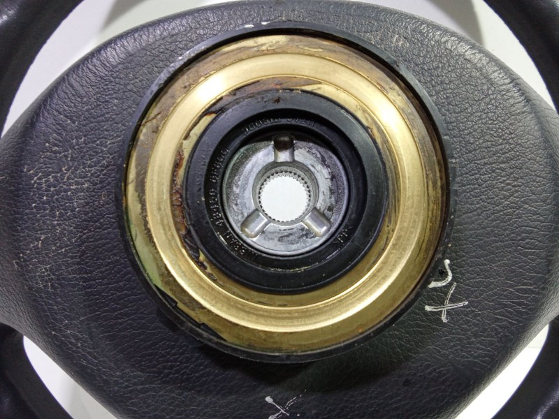 Recambio de volante para nissan terrano/terrano.ii (r20) se (5-ptas.) referencia OEM IAM 484002F010  