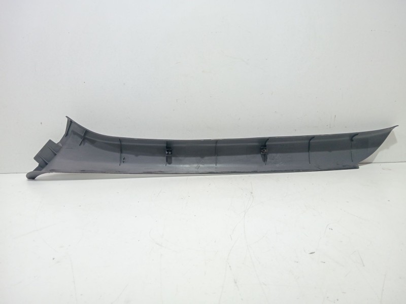 Recambio de moldura para nissan terrano ii (r20) 2.7 tdi 4wd referencia OEM IAM 769110F000  