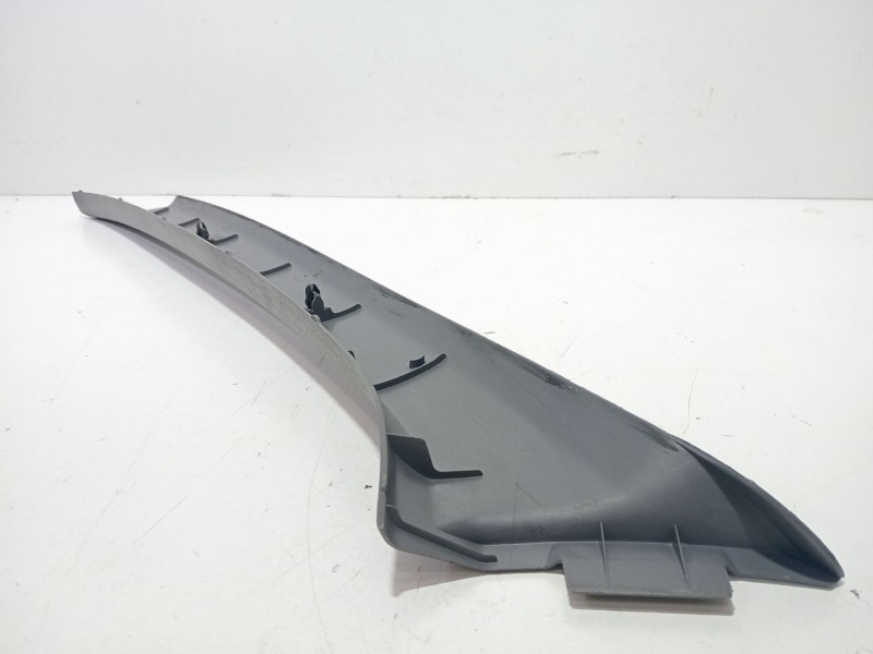 Recambio de moldura para nissan terrano ii (r20) 2.7 tdi 4wd referencia OEM IAM 769110F000  