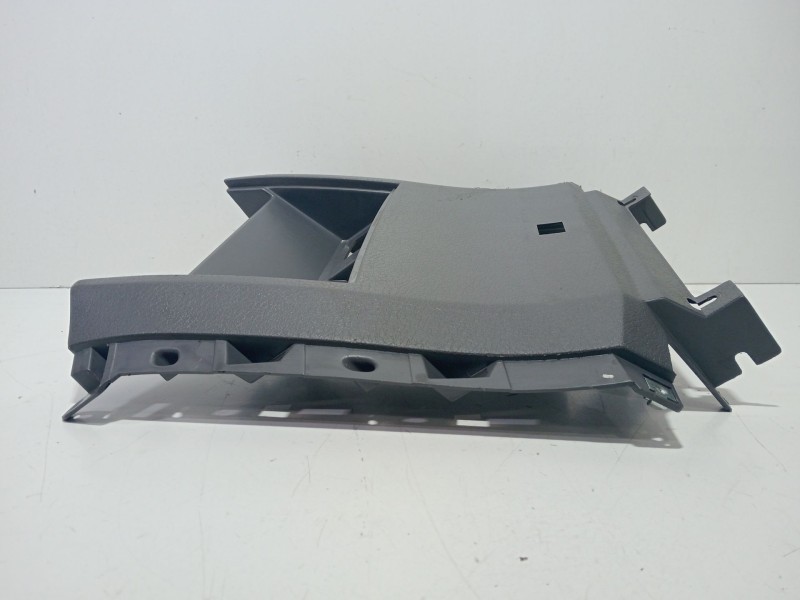 Recambio de moldura para nissan terrano ii (r20) 2.7 tdi 4wd referencia OEM IAM 681040F000LH  