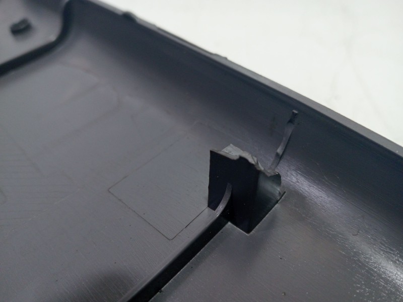 Recambio de moldura para nissan terrano ii (r20) 2.7 tdi 4wd referencia OEM IAM LH769160F600  