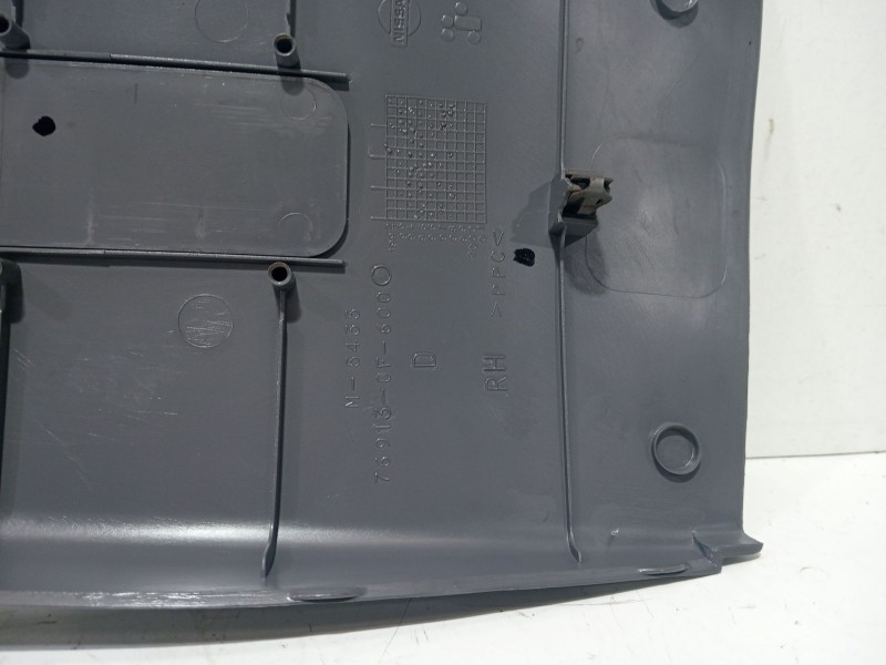 Recambio de moldura para nissan terrano ii (r20) 2.7 tdi 4wd referencia OEM IAM 769130F600  