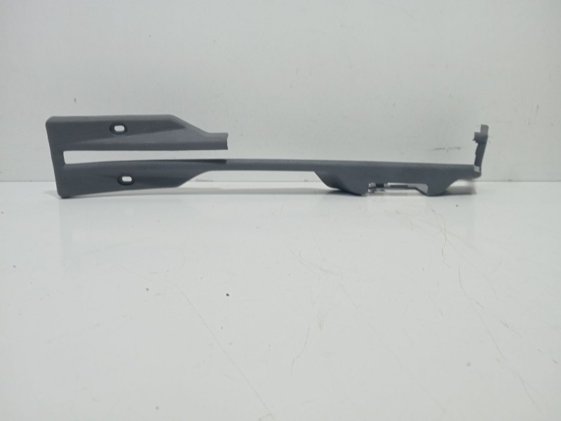 Recambio de moldura para nissan terrano ii (r20) 2.7 tdi 4wd referencia OEM IAM 875090F000  